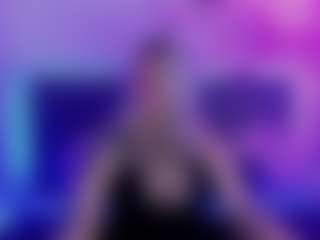 JoannLowe's Live Sex Cam Show