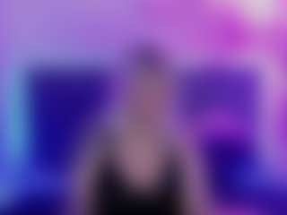 Live cam show with JoannLowe - Control on Camming Site