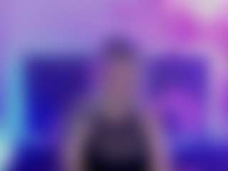 Live cam show with JoannLowe - Sexy on Camsoda