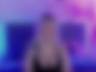 Live cam show with JoannLowe - Bald on Camsoda