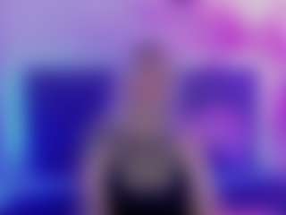 Live cam show with JoannLowe - Bald on Camsoda