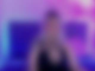 Live cam show with JoannLowe - Average on madthumbs
