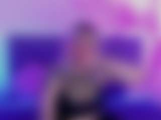 Live cam show with JoannLowe - Bald on CSO-WL