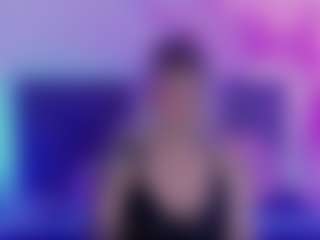Live cam show with JoannLowe - Bald on hotwifechat.live