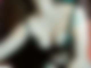 Live cam show with LucyDemon06 - Athletic Middle Aged on madthumbs