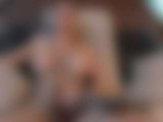 shannel-queen's Live Sex Cam Show