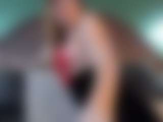 shannel-queen's Live Sex Cam Show