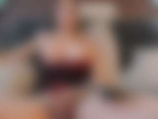 shannel-queen's Live Sex Cam Show