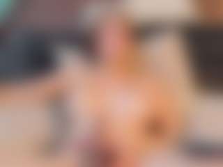 shannel-queen's Live Sex Cam Show