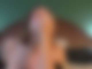 shannel-queen's Live Sex Cam Show