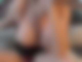 shannel-queen's Live Sex Cam Show