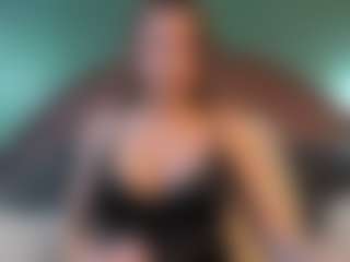 shannel-queen's Live Sex Cam Show