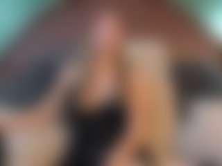 shannel-queen's Live Sex Cam Show