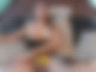 Live cam show with shannel-queen - White on CamSodaAdn | colombia