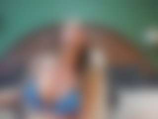 shannel-queen's Live Sex Cam Show