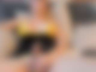shannel-queen's Live Sex Cam Show