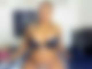 RiyaPolo's Live Sex Cam Show