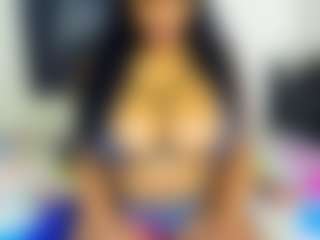 Live cam show with RiyaPolo - Kinky on CamClone