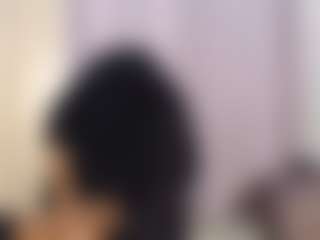 Live cam show with cupcakexglossy - Ebony on CamwithHer | kenya
