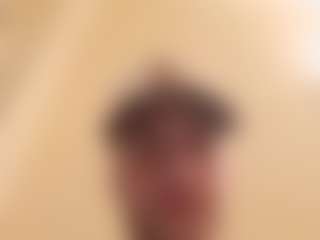 Live cam show with YoungBiGHung - Korean on Camsoda