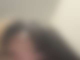 AsianmouthBarbie's Live Sex Cam Show