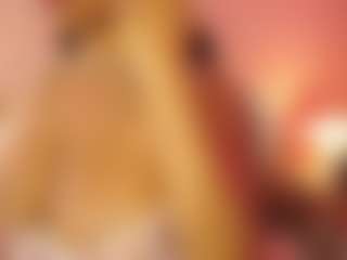 Live cam show with Madeleine Summer - Public on livesuperchat.net