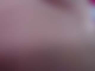 Live cam show with Wendy-sweett - Garter on Camsoda