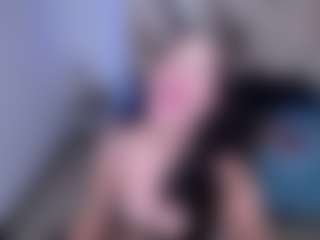 Live cam show with CherryLips - Petite on camwithhim.com