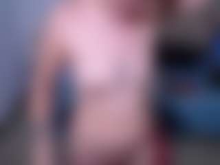 CherryLips's Live Sex Cam Show