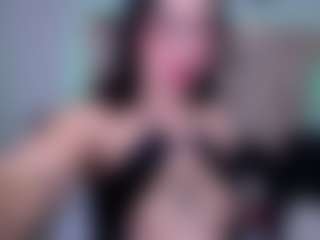 CherryLips's Live Sex Cam Show