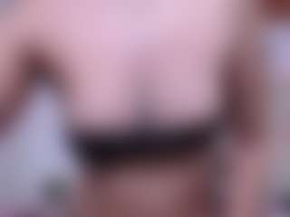 CherryLips's Live Sex Cam Show