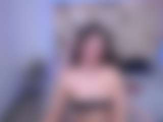 Show de cam sexual en vivo de CherryLips