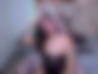 CherryLips's Live Sex Cam Show