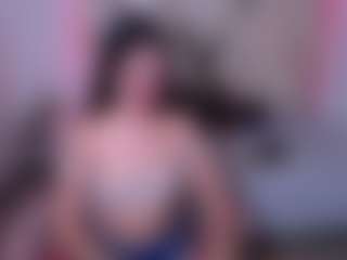 CherryLips's Live Sex Cam Show