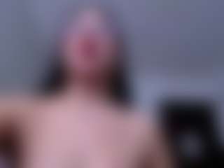 CherryLips's Live Sex Cam Show