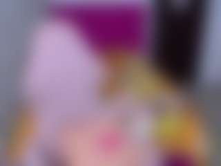 Spettacolo in cam dal vivo con CherryLips - Toys su Camsoda