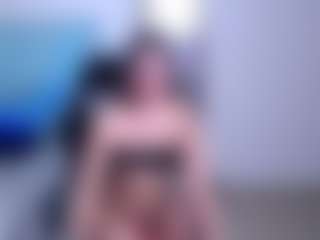 Live cam show with CherryLips - Emo on crypto-cams