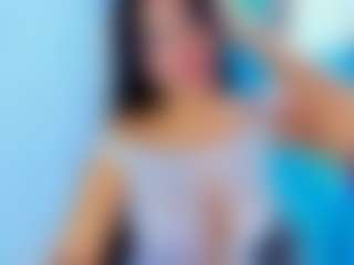 Live cam show with CanddyHott1 - Bisexual on Pornisteam.com