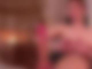 Lusty-Freya's Live Sex Cam Show