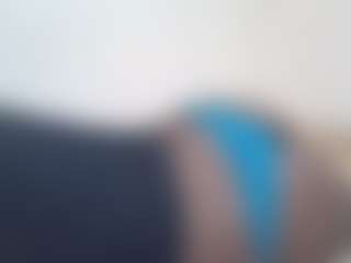Live cam show with TERRY-ASHLEY - Average on SxyPornLive