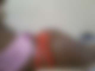 Live-Cam-Show mit TERRY-ASHLEY - Average auf Camsoda