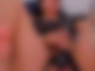 Live cam show with greta_beaumont - Ass Bouncing on Strip Flash - Live Sex Shows