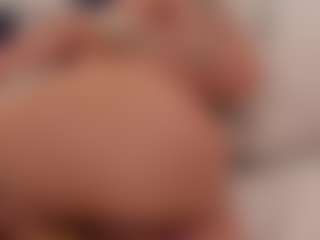 Live cam show with greta_beaumont - Small Ass on xxxlivecams.org
