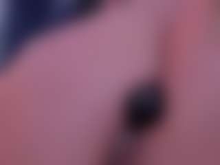Live cam show with greta_beaumont - Petite on Camsoda