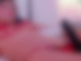 greta_beaumont's Live Sex Cam Show