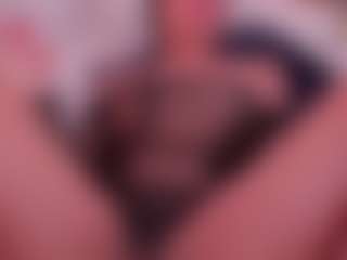Live cam show with greta_beaumont - Bikini on Camsoda