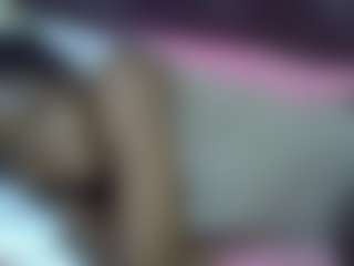 Live cam show with AFRI-QUEEN - Small Ass on Gym Cam Girls