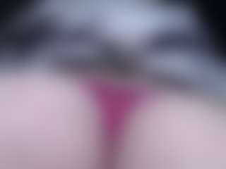 Live cam show with lorenitha - Teen (18+) on justonemore.cc