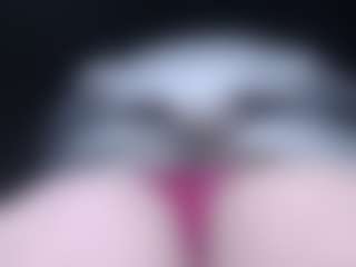 Live cam show with lorenitha - Ejaculation on Camsoda