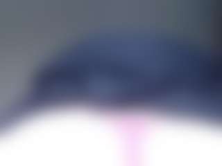 Live cam show with lorenitha - Smoking on CamClone